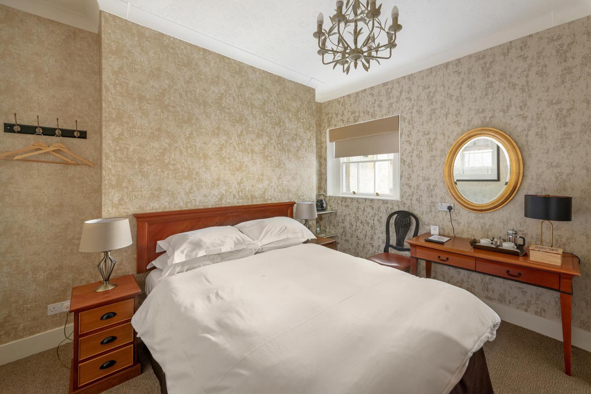 Royal 3* Bath